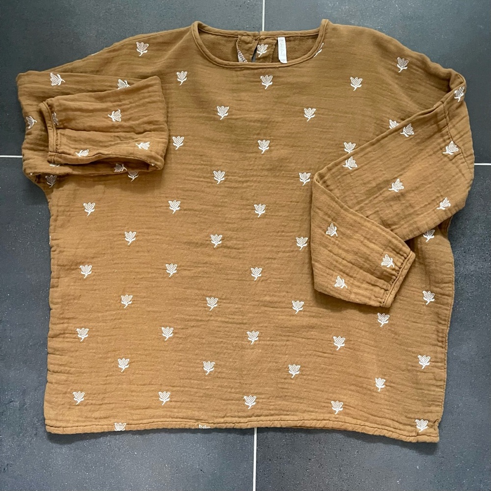 Rylee and Cru Tulip gauze top.